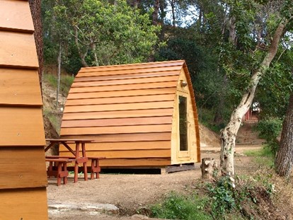 Luxuscamping - Art der Unterkunft: Hütte/POD - Spanien - Camping Cala Llevado Meerhütten auf Camping Cala Llevado