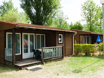 Luxury camping - Heizung - Savoie - Camping Ile De La Comtesse   Chalet Chalutier am Camping Ile De La Comtesse