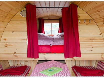 Luxury camping - Parkplatz bei Unterkunft - Hesse - Camping Odersbach Campingpod auf Camping Odersbach