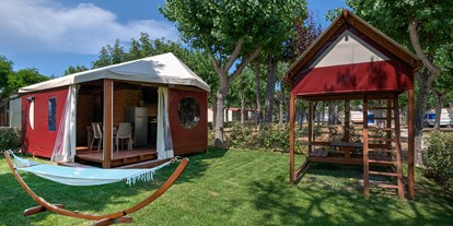 Luxuscamping - TV - Italien - Eurcamping Mini Lodge Lagrein Plus auf  Eurcamping 