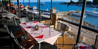 Luxuscamping - Kochmöglichkeit - Zadar - Šibenik - Restaurant - Camping Baldarin Glamping-Zelte auf Camping Baldarin