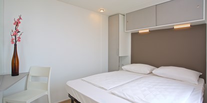 Luxuscamping - Klimaanlage - Bett - Camping Cikat Mobilheime Typ C auf Camping Cikat