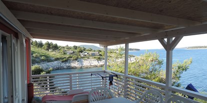 Luxuscamping - Sonnenliegen - Split - Dubrovnik - Camping Adriatiq Primosten - Gebetsroither Luxusmobilheim von Gebetsroither am Camping Adriatiq Primosten