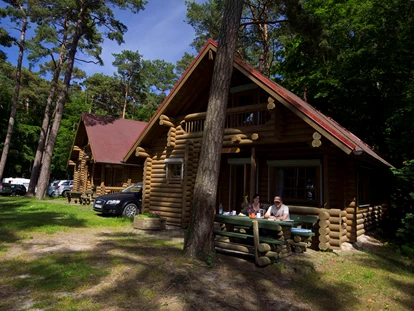 Luxury camping - getrennte Schlafbereiche - Vorpommern - Blockhaus für 2-4 Personen - Camping Pommernland Finnische Blockhäuser auf Camping Pommernland 