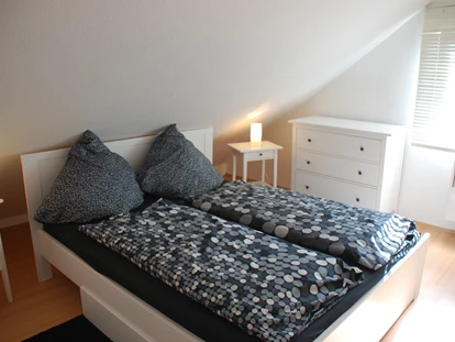 Luxuscamping - getrennte Schlafbereiche - 1. Schlafzimmer im OG - Falkensteinsee Ferienhaus am See
