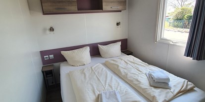 Luxuscamping - Bad und WC getrennt - Soltau - Zimmer 1 - Campingplatz "Auf dem Simpel" Mobilheime auf Campingplatz "Auf dem Simpel"