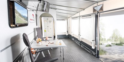 Luxuscamping - Kochmöglichkeit - Ostsee - Beheiztes Vorzelt mit Dusche - Mobilheime direkt an der Ostsee Glamping Caravan
