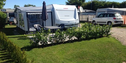 Luxuscamping - Terrasse - PLZ 24395 (Deutschland) - Mobilheime direkt an der Ostsee Glamping Caravan