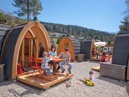 Luxury camping - Heizung - Switzerland - Iglu-Dorf - Camping Atzmännig PODhouse - Holziglu gross auf Camping Atzmännig