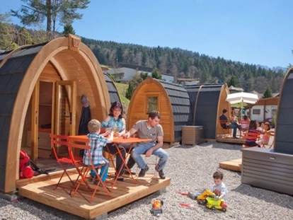 Luxury camping - Gartenmöbel - Switzerland - Iglu-Dorf - Camping Atzmännig PODhouse - Holziglu klein auf Camping Atzmännig