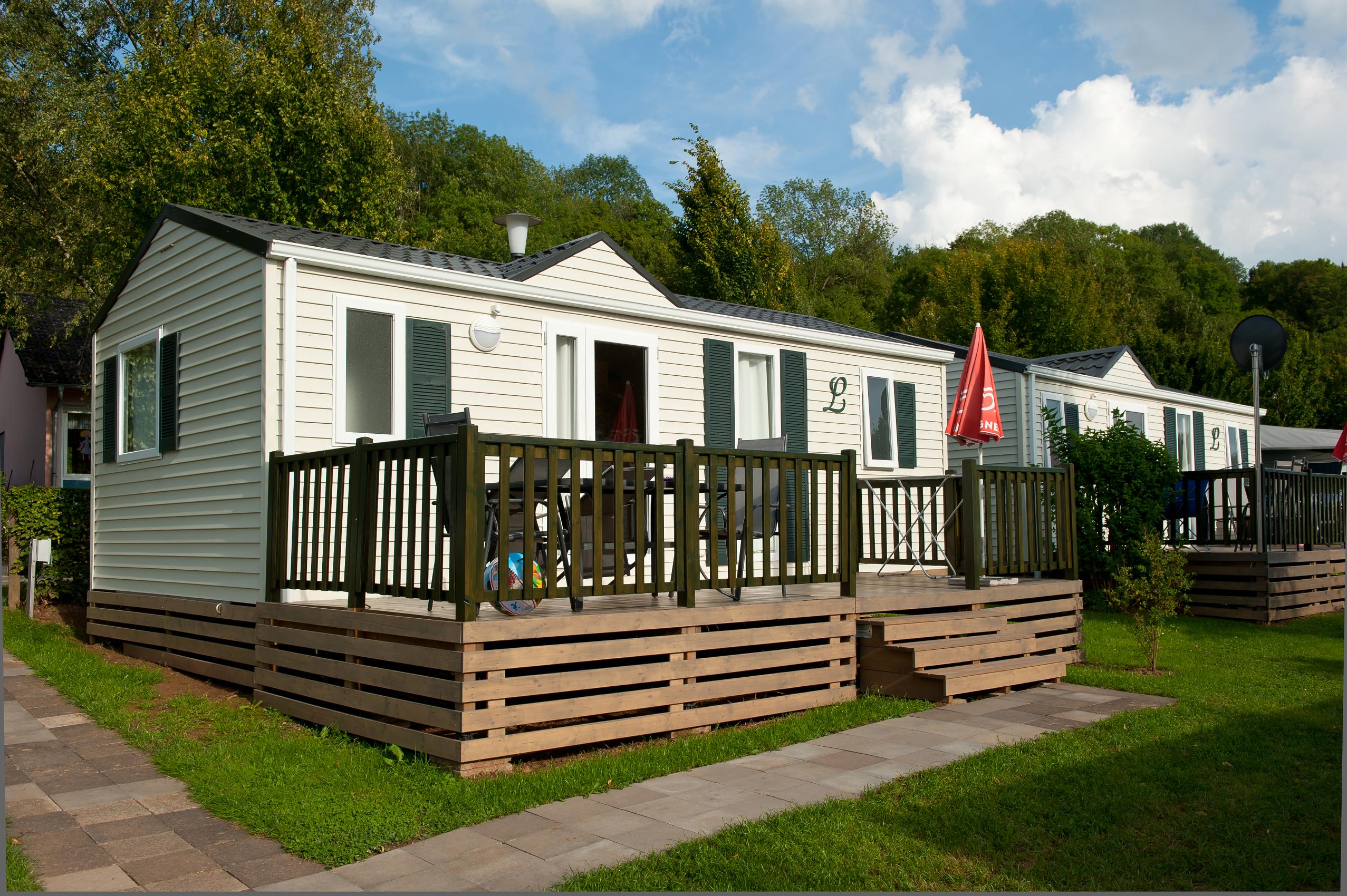 Luxuscamping: Prümtal-Camping Oberweis: Mobilheime für 4 Personen