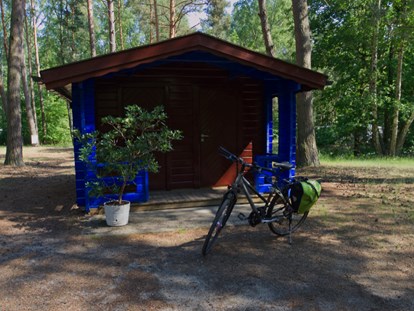 Luxury camping - barrierefreier Zugang - Lychen Retzow - Naturcampingpark Rehberge Radhütte Radieschen am Wurlsee - Naturcampingpark Rehberge