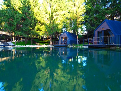 Luxuscamping - Terrasse - Kroatien - Haus am See - Plitvice Holiday Resort Haus am See auf Plitvice Holiday Resort