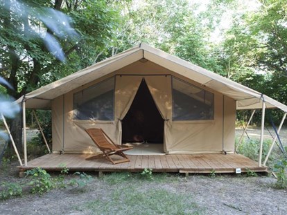 Luxury camping - Gartenmöbel - Salavas - Le Clapas Safari-Zelte auf Le Clapas