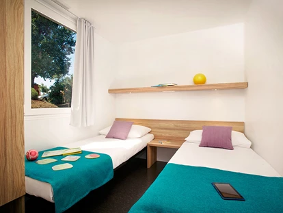 Luxuscamping - Gartenmöbel - Istrien - Aminess Maravea Camping Resort - Meinmobilheim Mediterranean Prestige auf dem Aminess Maravea Camping Resort