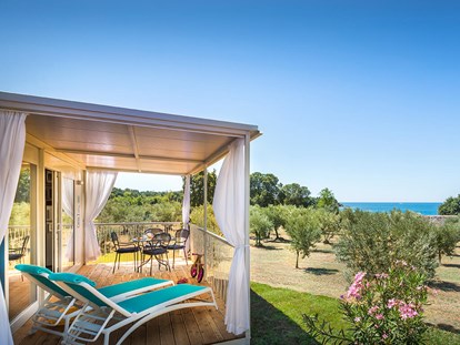 Luxuscamping - Kroatien - Aminess Maravea Camping Resort - Meinmobilheim Mirami Prestige auf dem Aminess Maravea Camping Resort