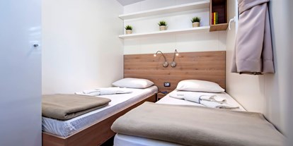 Luxuscamping - Tar - Camping Resort Lanterna - Meinmobilheim Mediteran Comfort Family auf dem Camping Resort Lanterna