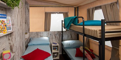Luxuscamping - Terrasse - Istrien - Boutique Campingplatz Santa Marina - Meinmobilheim Premium Two Bedroom Glamping Tent auf dem Boutique Campingplatz Santa Marina