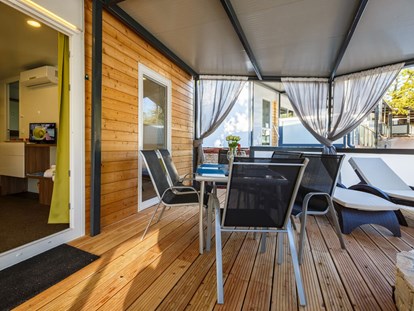 Luxury camping - TV - Croatia - Park Polidor - Meinmobilheim Comfort auf dem Campingplatz Park Polidor