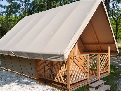 Luxury camping - Grill - Adria - Park Polidor - Meinmobilheim Glampingzimmer auf dem Campingplatz Park Polidor