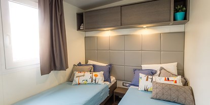 Luxuscamping - Rovinj - Campingplatz Porton Biondi - Meinmobilheim Mediteran Premium auf dem Campingplatz Porton Biondi