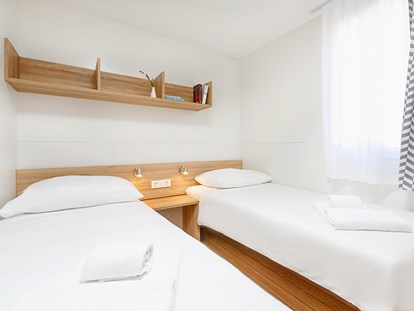 Luxuscamping - Klimaanlage - Istrien - Campingplatz Polari - Meinmobilheim Premium auf dem Campingplatz Polari