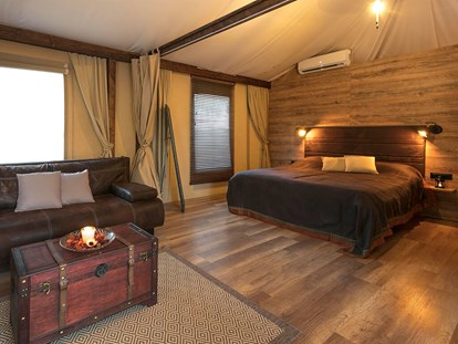 Luxury camping - Kochmöglichkeit - Croatia - Campingplatz Navis - Meinmobilheim Splendid Retreat auf dem Campingplatz Navis