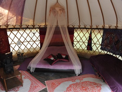 Luxury camping - Art der Unterkunft: Jurte - Privas - Mille Etoiles Jurten auf Mille Etoiles