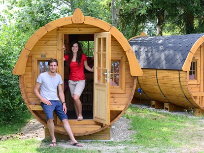 Luxuscamping - Art der Unterkunft: spezielle Unterkunft - Schwäbische Alb - Camping Heidehof Campingfass für 4 Personen am Camping Heidehof
