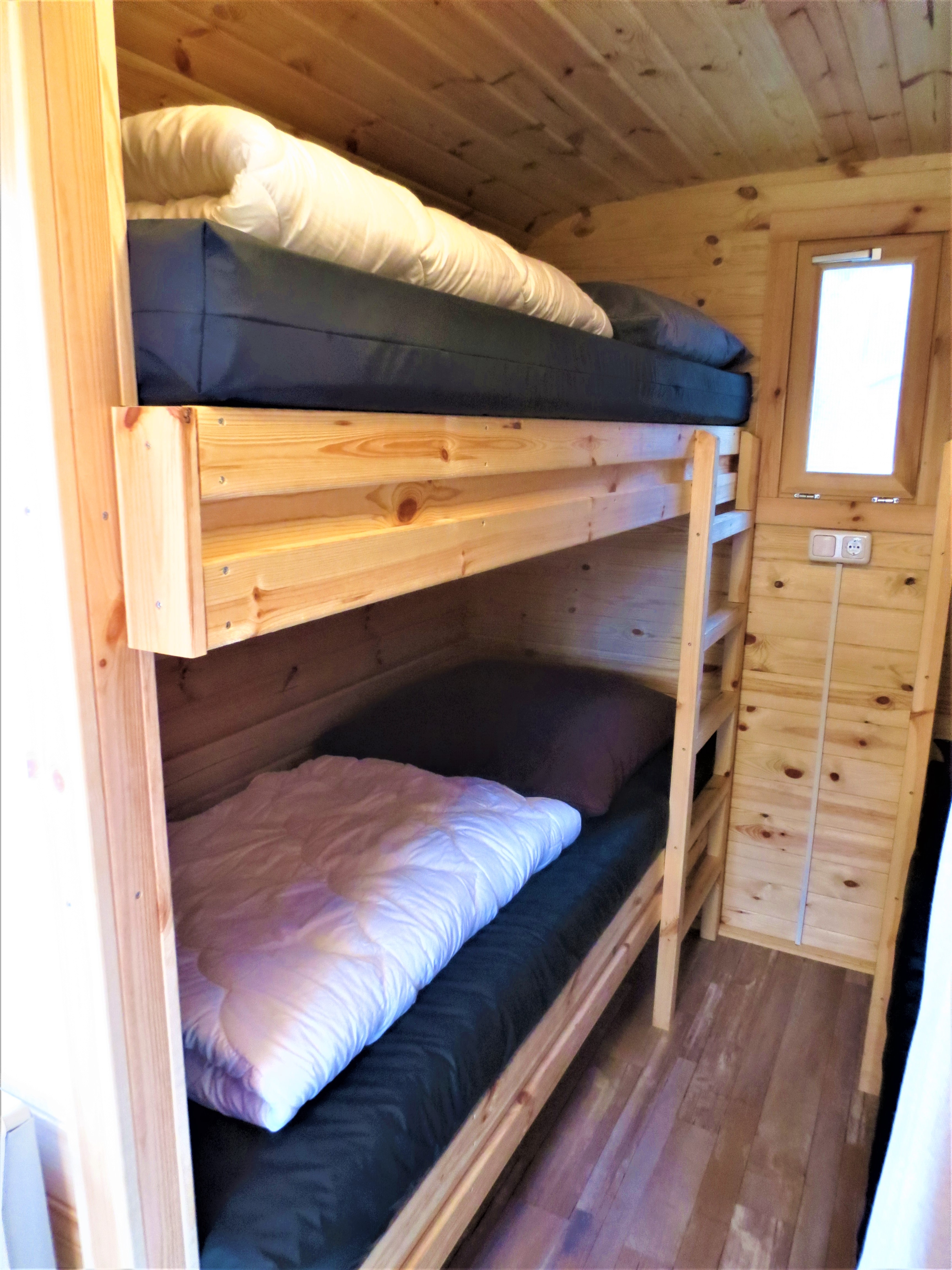 Luxuscamping - Ostseeküste - Camping Pommernland Schäferhütten