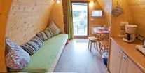 Luxuscamping - Teeküche und Wohnbereich im Pod © Campingpark Kerstgenshof - Pods auf dem Campingpark Kerstgenshof