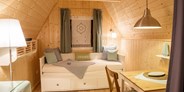 Luxuscamping - PLZ 79856 (Deutschland) - Mobiles "blaues" Ferienhäuschen auf dem Camping Bankenhof