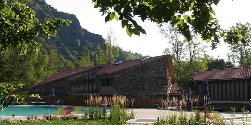 Glampingunterkunft: Cottages auf CosyCamp