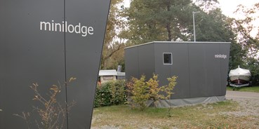 Luxuscamping - Baden-Württemberg - Unsere Minilodges stehen in der Nähe des Bodensees. - Minilodges Camping Park Gohren