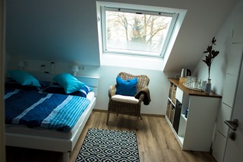 Glampingunterkunft: Für alle, die mehr Luxus mögen: bei Lech Camping können Sie auch ein Zimmer oder ein Appartement mieten. - Schlaf-Fass bei Lech Camping