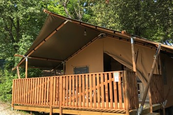 Glampingunterkunft: Tendi Safarizelt mit Badezimmer - Tendi safarizelt mit Badezimmer auf Camping Mar y Sierra