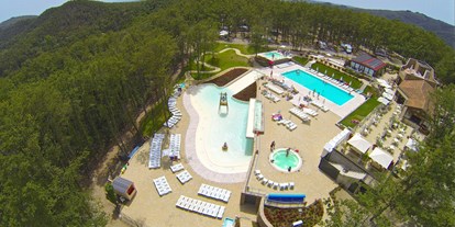 Luxuscamping - Toskana - Camping Orlando in Chianti - Camping Orlando in Chianti - Tendi Tendi safarizelt mit Badezimmer auf Camping Orlando in Chianti