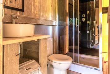 Glampingunterkunft: Badezimmer Tendi Safarizelt Trendy - Tendi safarizelt mit Badezimmer auf Camping Orlando in Chianti