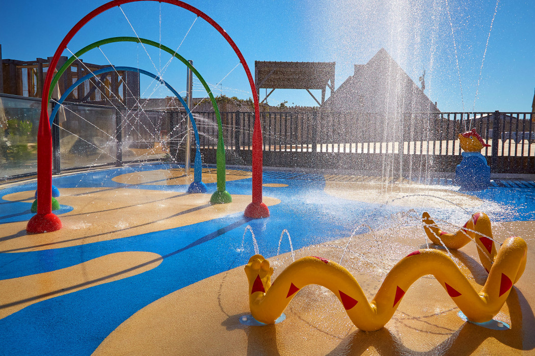 Glampingunterkunft: Mobilheim Premium 6 Personen 3 Zimmer von Vacanceselect auf Camping Saint Jacques