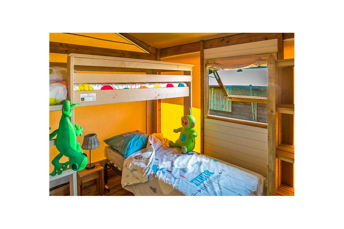 Glampingunterkunft: Ecoluxe Zelt 4/5 Personen 2 Zimmer von Vacanceselect auf Camping Falaise Narbonne-Plage