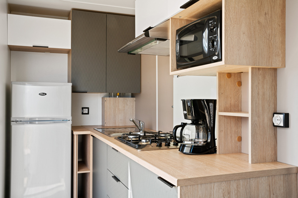 Glampingunterkunft: Mobilheim Premium 6 Personen 3 Zimmer von Vacanceselect auf Camping Falaise Narbonne-Plage