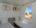 Glampingunterkunft: Mobilheim Moda 6 Personen 3 Zimmer Klimaanlage von Vacanceselect auf Camping Les Vignes