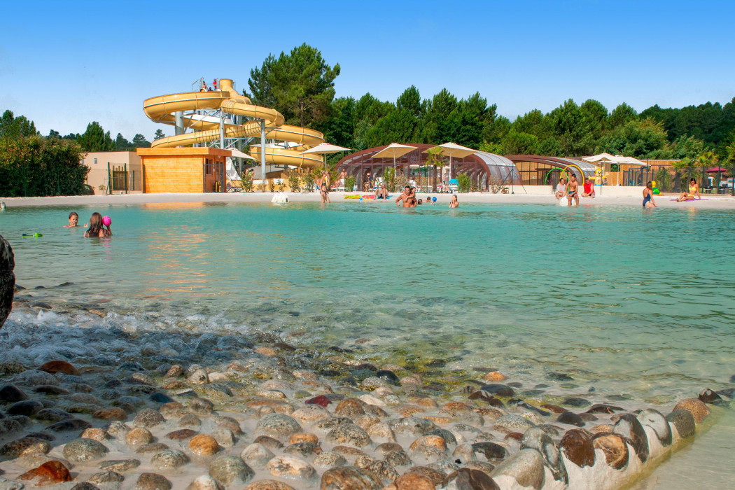 Glampingunterkunft: Mobilheim Moda 6 Personen 3 Zimmer Klimaanlage 2 Badezimmer von Vacanceselect auf Camping Les Vignes