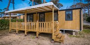 Luxuscamping - Gironde - Mobilheim Premium 6 Personen 3 Zimmer von Vacanceselect auf Camping La Forêt du Pilat