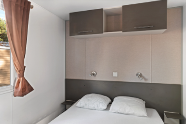 Glampingunterkunft: Mobilheim Moda 6 Personen 3 Zimmer 2 Badezimmer Klimaanlage von Vacanceselect auf Camping Atlantic Club Montalivet