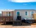 Glampingunterkunft: Mobilheim Privilege Club 6 Personen 3 Zimmer Whirlpool von Vacanceselect auf Camping Le Palavas