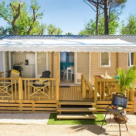 Glampingunterkunft: Mobilheim Premium 6 Personen 3 Zimmer von Vacanceselect auf Camping La Marine