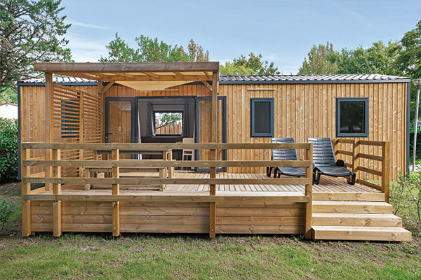 Campeggio di lusso - Charente-Maritime - Camping La Pinède - Vacanceselect Mobilheim Privilege 6 Personen 3 Zimmer 2 Badezimmer von Vacanceselect auf Camping La Pinède