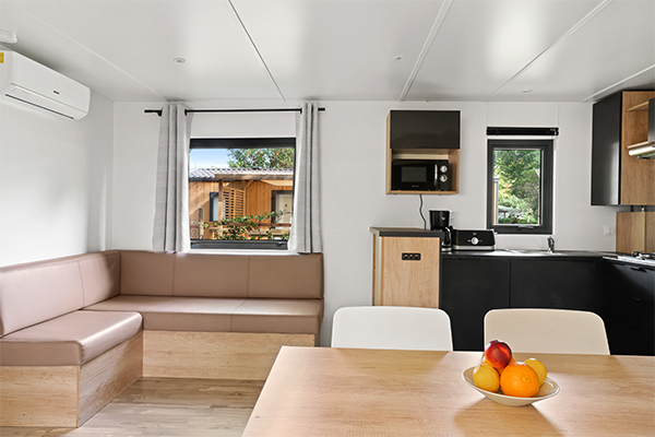 Campeggio di lusso - Charente-Maritime - Camping La Pinède - Vacanceselect Mobilheim Privilege 6 Personen 3 Zimmer 2 Badezimmer von Vacanceselect auf Camping La Pinède