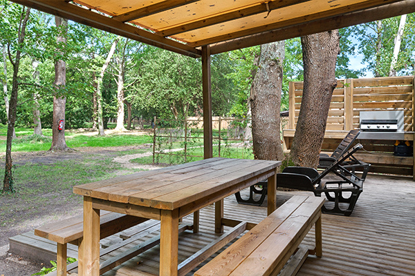 Glampingunterkunft: Mobilheim Privilege Club 6 Pers 3 Zimmer Trop. Dusche von Vacanceselect auf Camping Mayotte Vacances